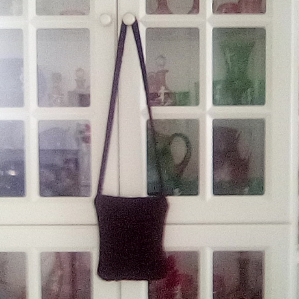 Purse - Picture 2 of 3